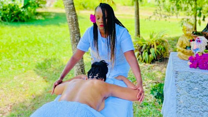 Prestation de massage et de détente proposée par Kare de Toi