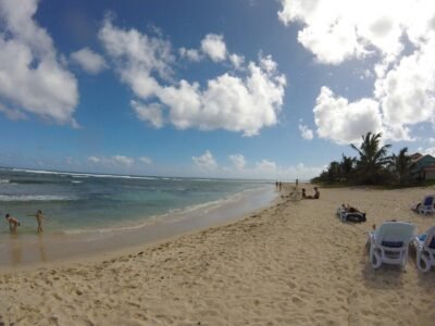 Plage de Raisins Clairs
