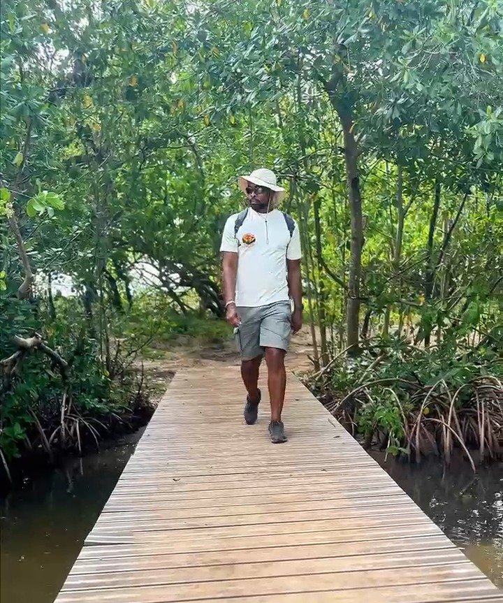 WhatsApp Image 2025-11-20 at 13.57.48 (5)