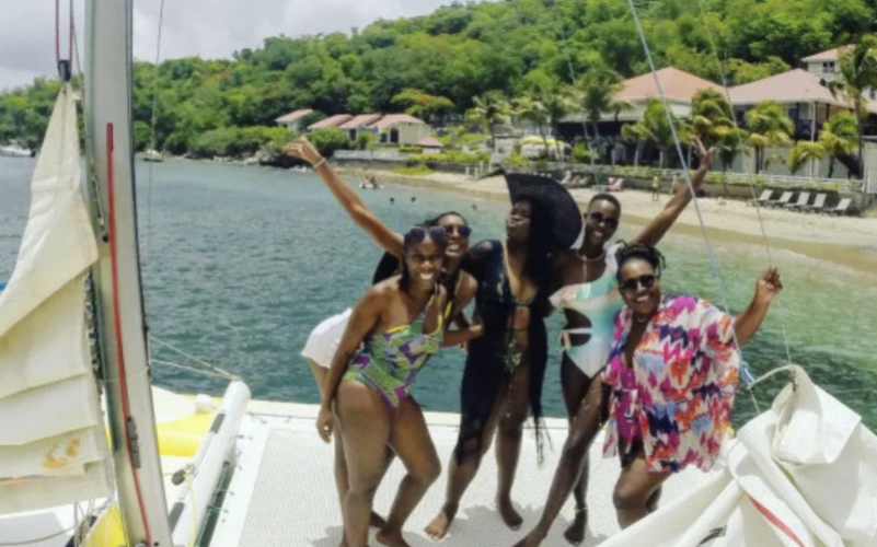 Journée aux Saintes en catamaran, pack découverte tout compris - Départ à Terre-de-Haut