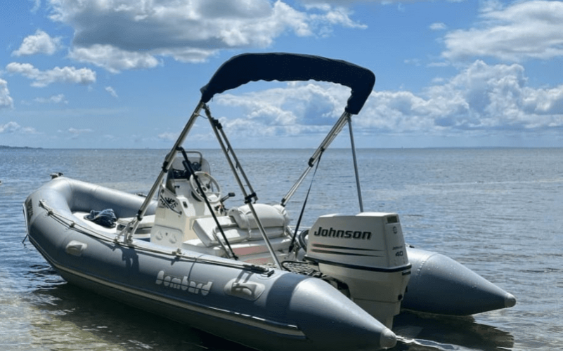 Excursion en bateau à Petit-bourg dans le petit cul de sac marin