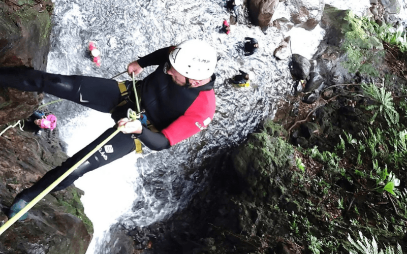 Canyoning intermediaire - Ravine Chaude - Gourbeyre