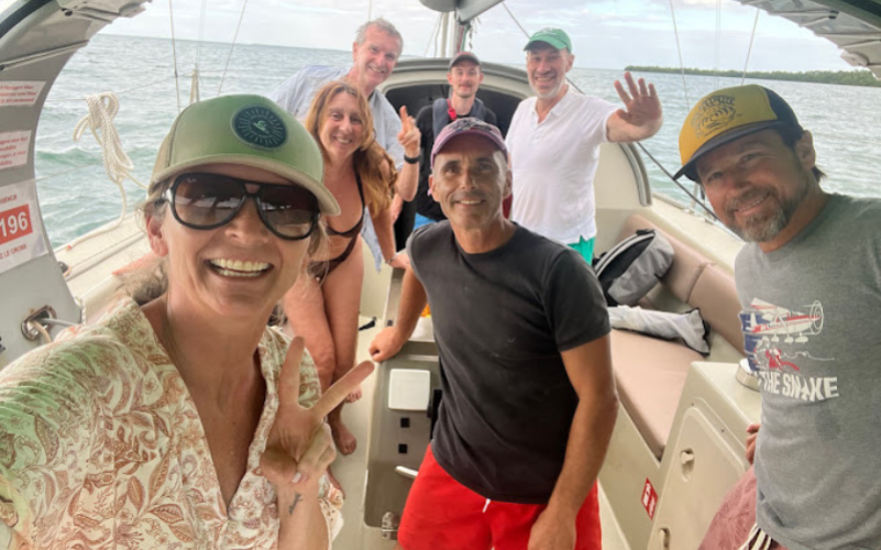 Xavier le capitaine de Ti-Bo en pleine excursion en Guadeloupe