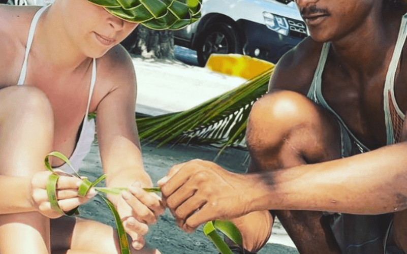 Atelier tressage de feuilles de cocotier guadeloupe