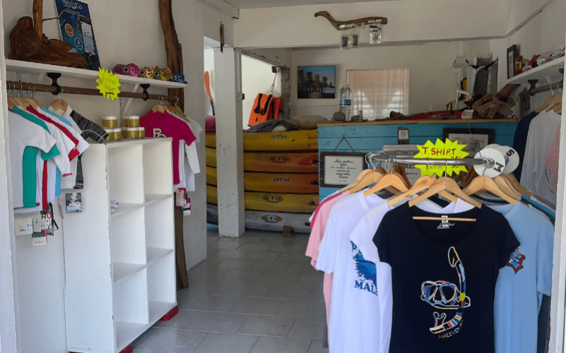 Explorez les Îlets Pigeon en kayak à Bouillante