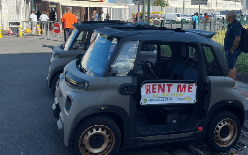 Pousse pousse tuk tuk tour