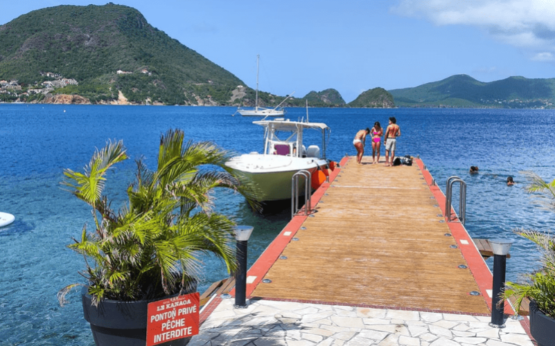 excursion Les Saintes Guadeloupe, nager avec les tortues Guadeloupe, snorkeling Pain de Sucre, Terre-de-Haut bateau, archipel des Saintes journée