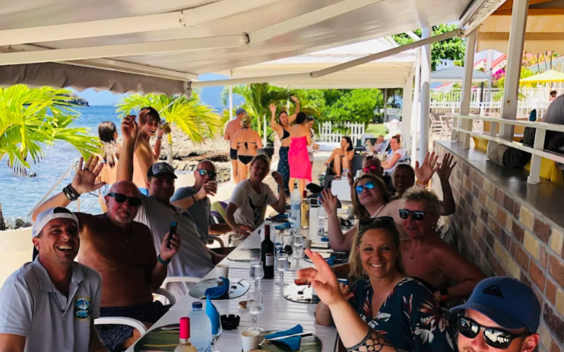 excursion Les Saintes Guadeloupe, nager avec les tortues Guadeloupe, snorkeling Pain de Sucre, Terre-de-Haut bateau, archipel des Saintes journée