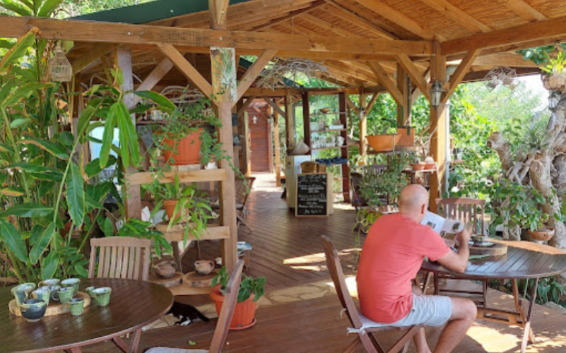 Entrée pour le jardin botanique du Désert à la Désirade.